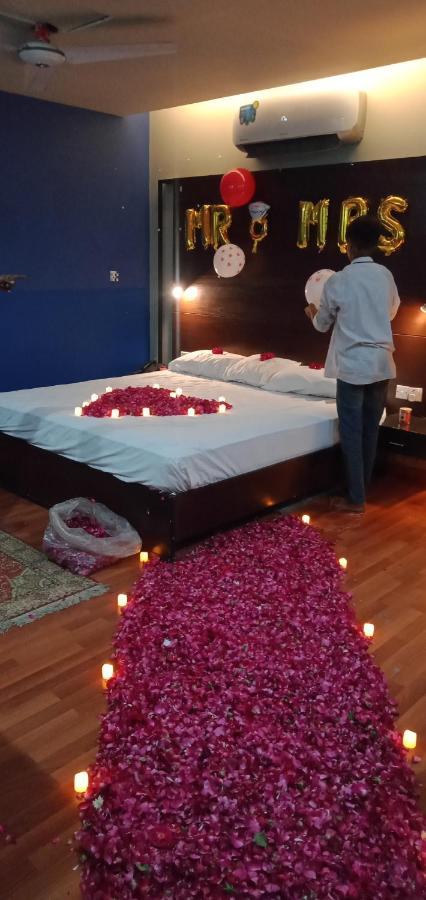 Hira Guest House Karachi Exterior photo